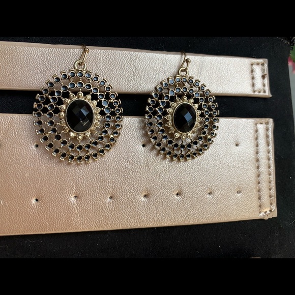 Bling post earrings - Picture 4 of 12